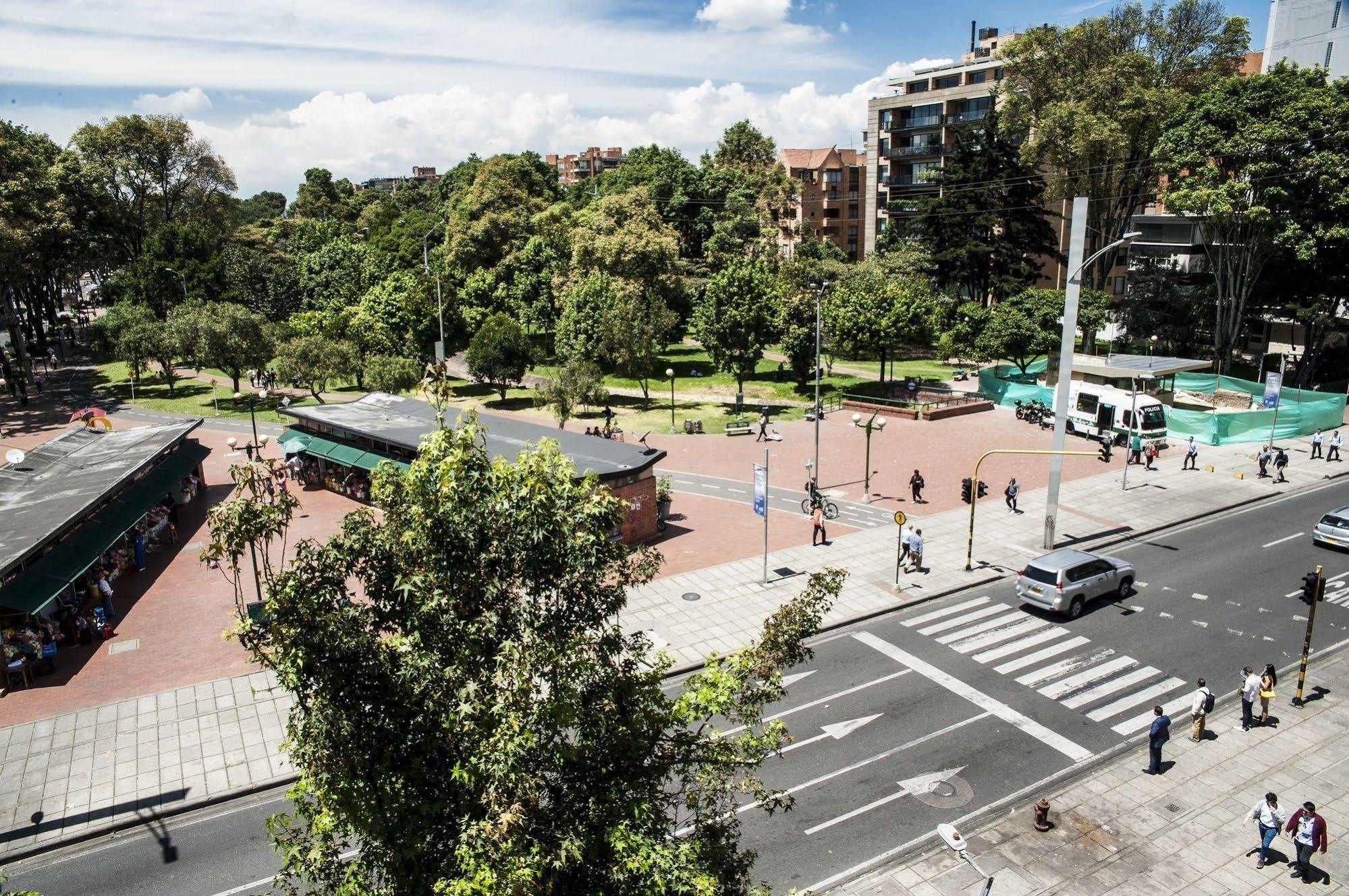 Hotel Virrey Park Bogota Exterior photo